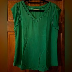 41 Hawthorn Kelly Green Blouse